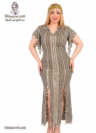 Shkawa lingerie 780 عبايه شقاوه in elegant design, displayed on a model, showcasing intricate details and luxurious fabric.