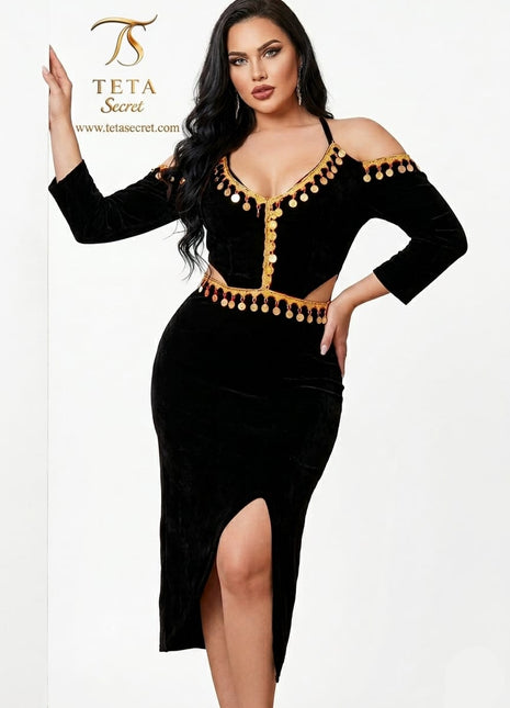 Elegant black lingerie set from التوامان, featuring intricate lace details and a fitted design for evening wear.
