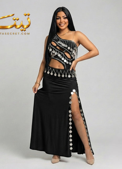 Elegant Anushka lingerie set featuring intricate lace and delicate design, perfect for dance and intimate wear.